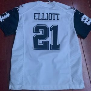 White Sports 21 Dallas Cowboys Ezekiel Elliot